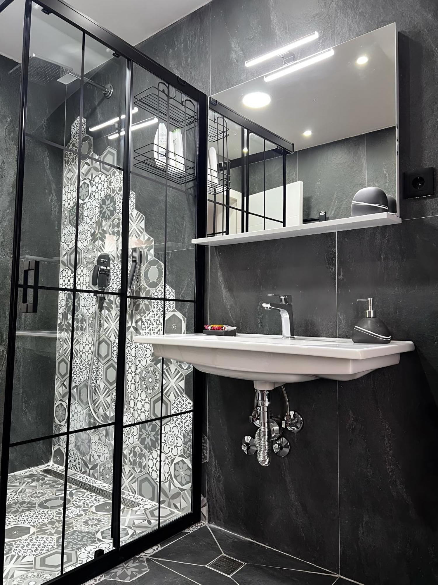 No1 Lux Apartment In Heart Of Sarajevo Bagian luar foto