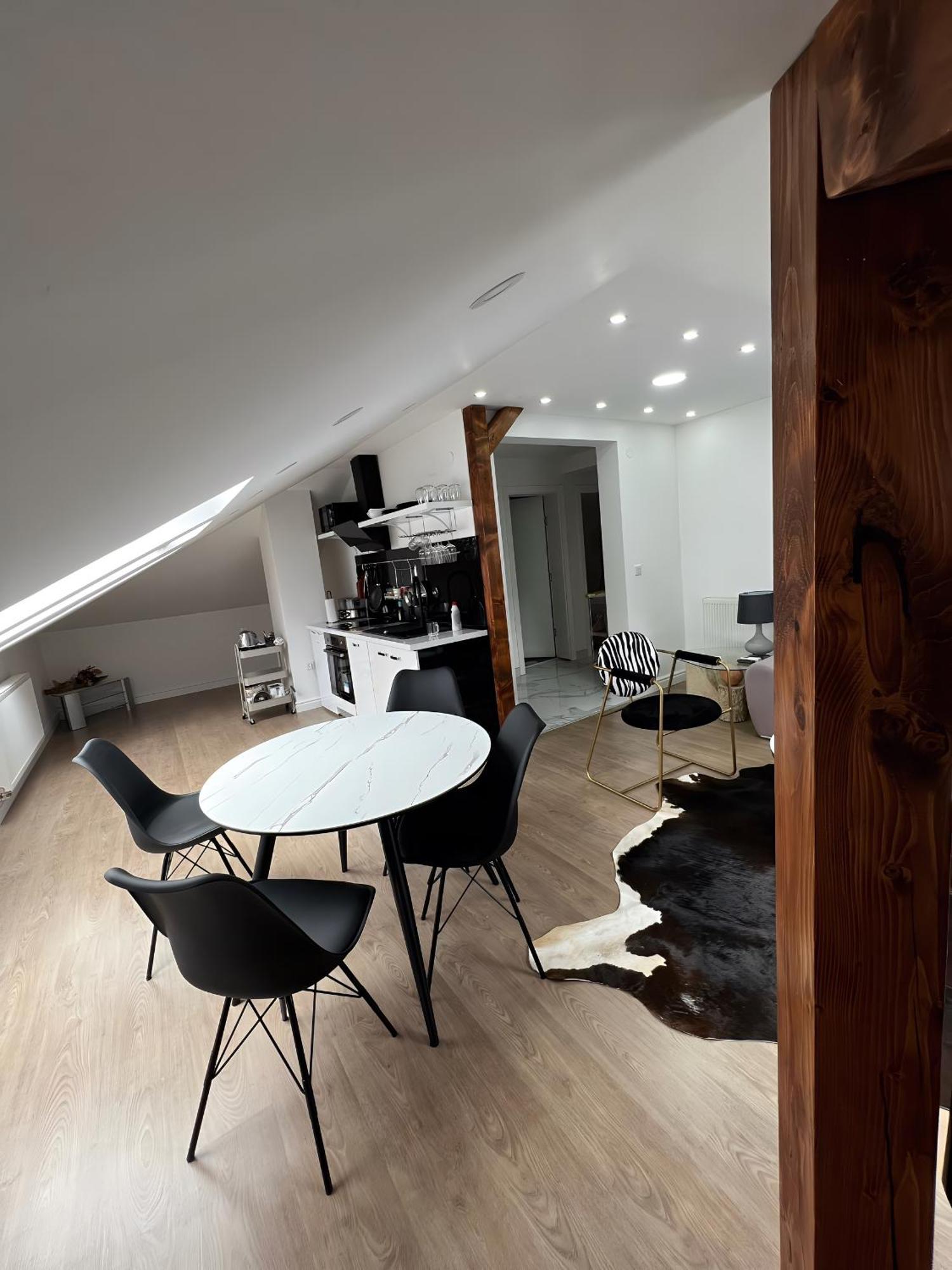 No1 Lux Apartment In Heart Of Sarajevo Bagian luar foto