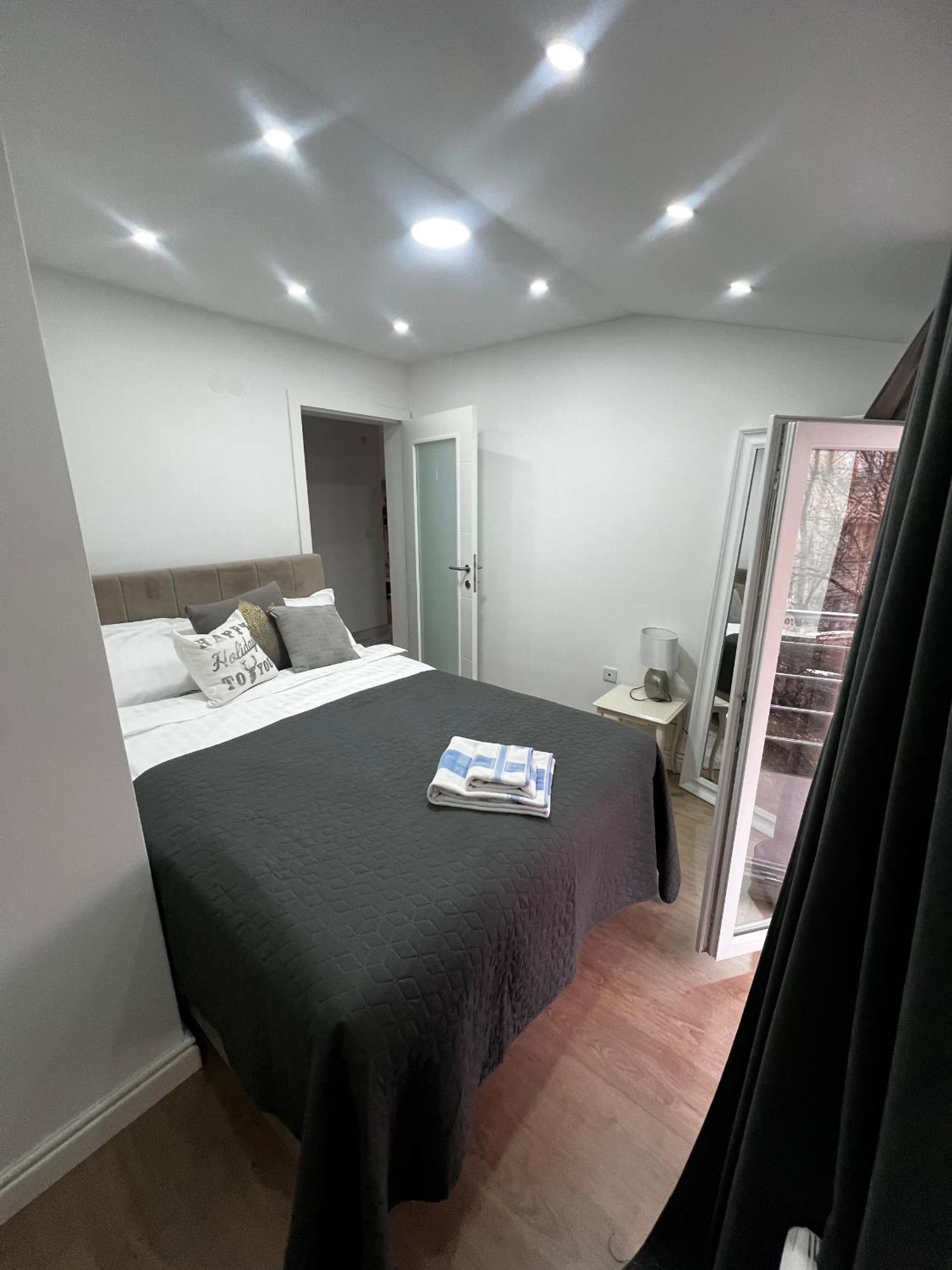 No1 Lux Apartment In Heart Of Sarajevo Bagian luar foto
